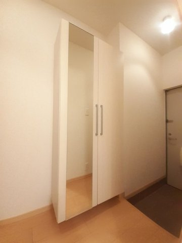アルバ・カーサ　Ａの玄関