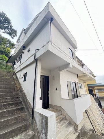 モントレー岡本の外観