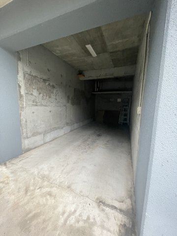 サニーパレス白川台の駐車場