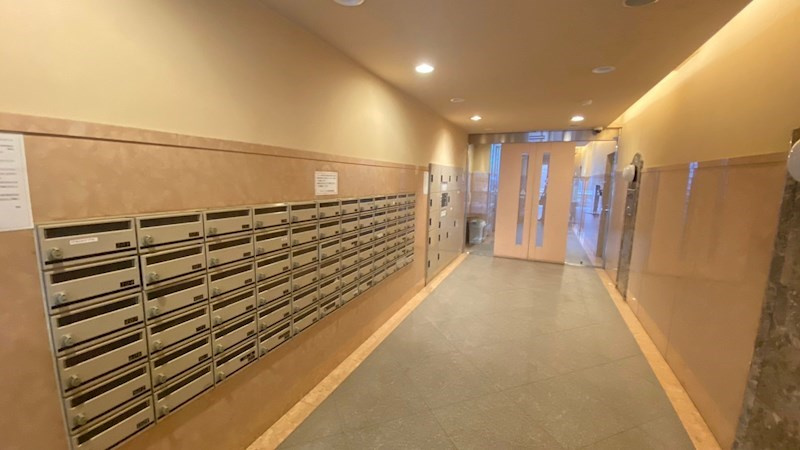 プラティーク三軒茶屋のロビー