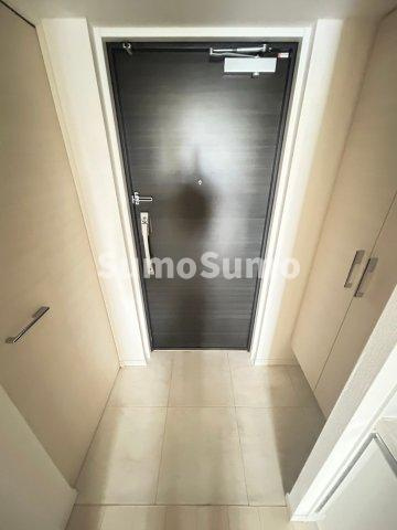 S-RESIDENCE神戸磯上通の玄関