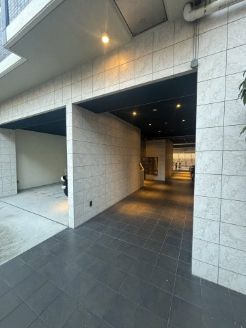 TLRレジデンス難波東のエントランス