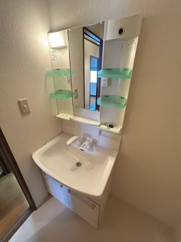 ふぁいん苦楽園の洗面所