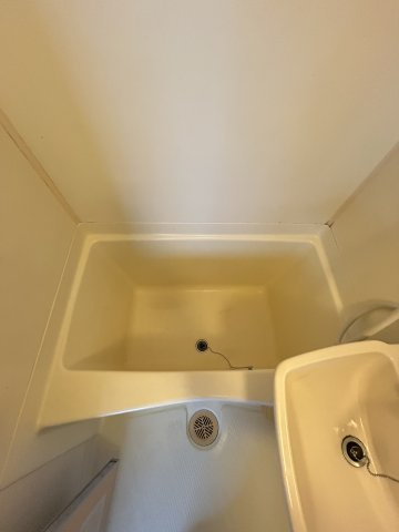ディナスティ清水谷の浴室