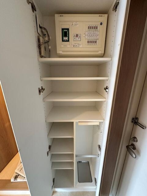 アート不動前の収納