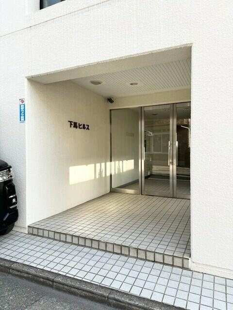 下馬ヒルスのロビー