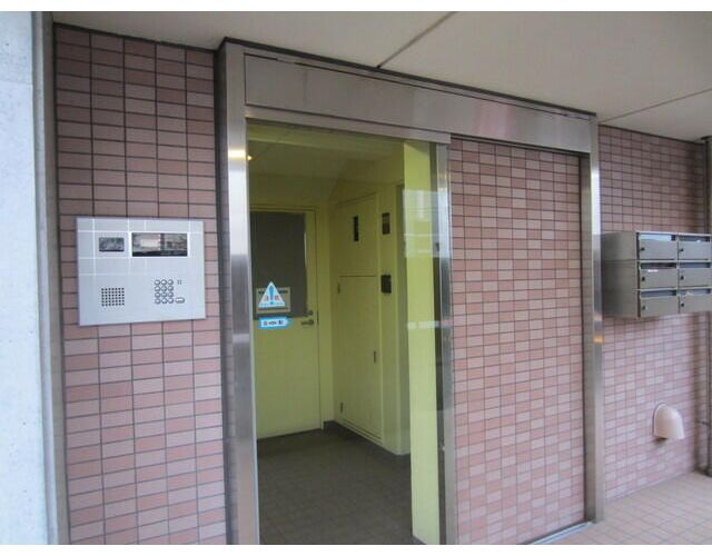 アーク桜新町のロビー