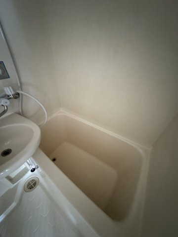 メゾン潮見台の浴室