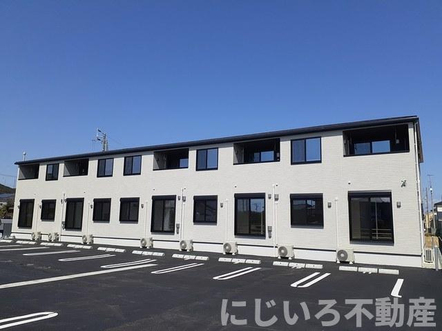 エクラデサージュ見能林Ⅰの外観