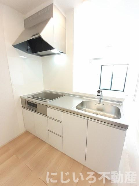 エクラデサージュ見能林Ⅰのキッチン