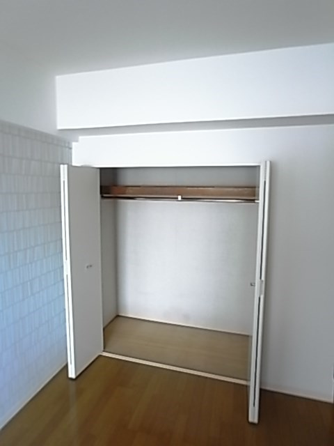 ベルパレス高木の収納
