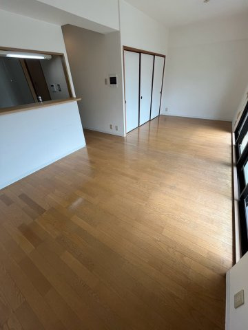 ベルパレス高木の居間・リビング