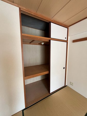 ベルパレス高木の収納