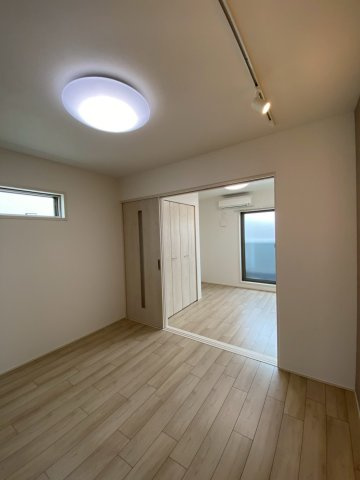フジパレス御崎公園Ⅱ番館の居間・リビング