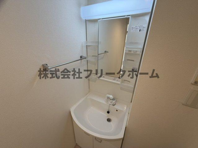 リブリ・La Paisible（ラペジブル）の洗面所