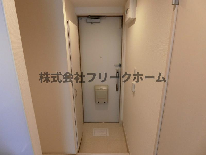 リブリ・La Paisible（ラペジブル）の玄関