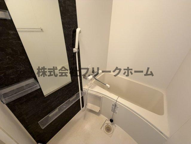 リブリ・La Paisible（ラペジブル）の浴室