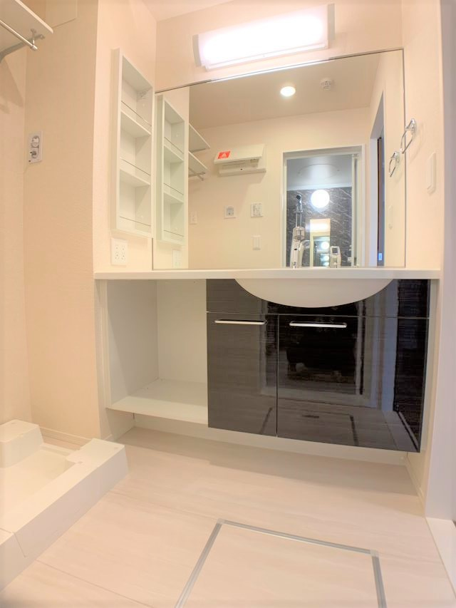 D-room住吉Aの独立洗面台