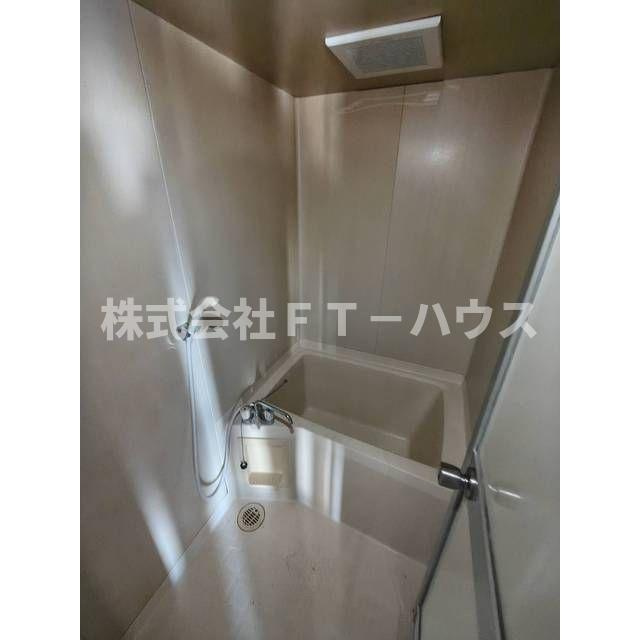 中川マンションの浴室