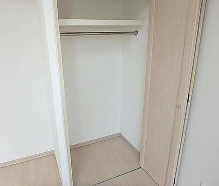 川口市並木３丁目の賃貸マンションの収納