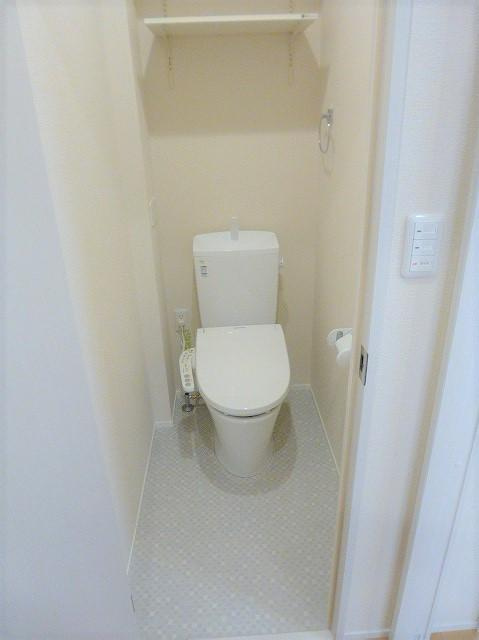 DWELL 結　ドゥウェルムスブのトイレ|シンプルで使いやすいトイレです
