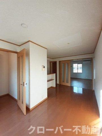 アメニティーハイツ川島Ⅱの居間・リビング