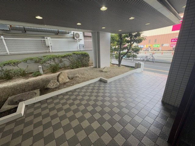 コミュニティーコート関目のエントランス