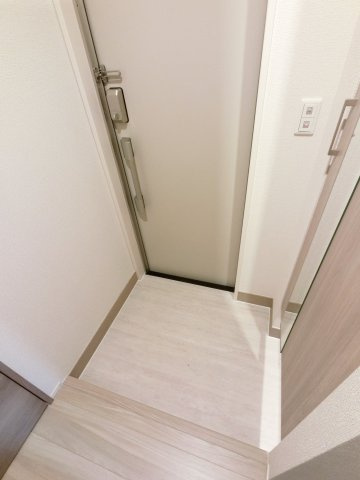 D-ROOM汐見丘αの玄関