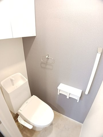 【トイレ】 | トリオⅢ | トイレもきれいです