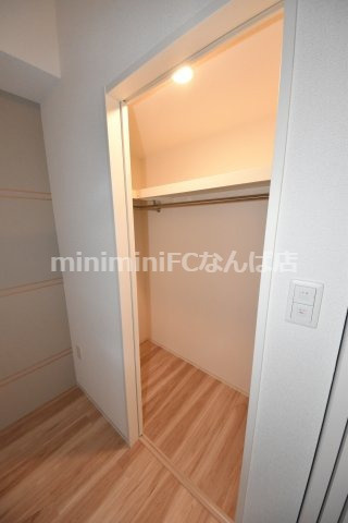 セレニテ難波プリエの収納