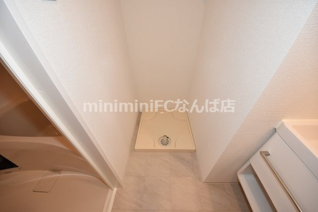 セレニテ難波プリエ