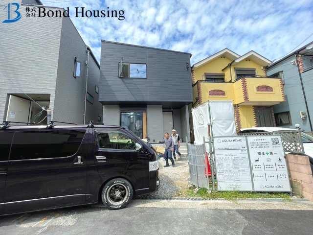 駐車並列2台可能　千鳥が丘1丁目　新築2区画　1号棟の外観