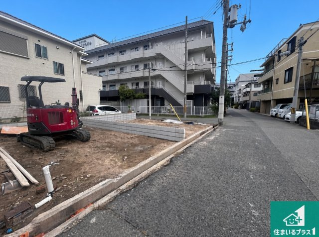 神戸市東灘区魚崎南町　新築一戸建ての前面道路含む現地写真|周辺は落ち着いた街並みの住宅地！子育てがしやすい住環境です！まだ未完成ですが、現地でしかわからない事もございます。是非一度ご覧ください。