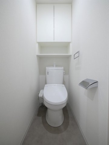 PREMIUM CUBE 武蔵小山の内装|明るい室内です