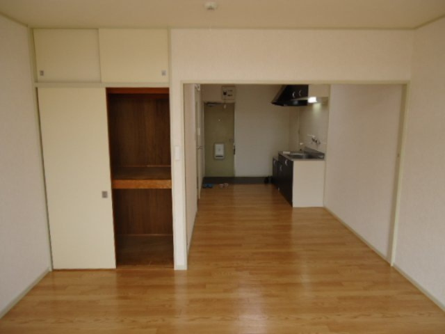 新舞子ジョイハイツの居間・リビング|※別部屋の写真となります。