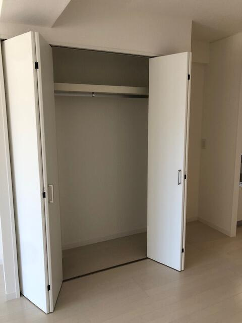 川崎市多摩区中野島３丁目の賃貸マンションの収納