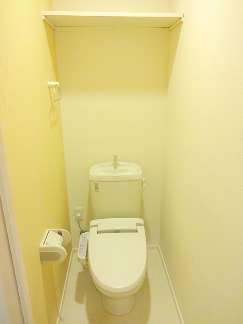 青梅市河辺町４丁目の賃貸マンションのトイレ|★温水洗浄便座設置済み★