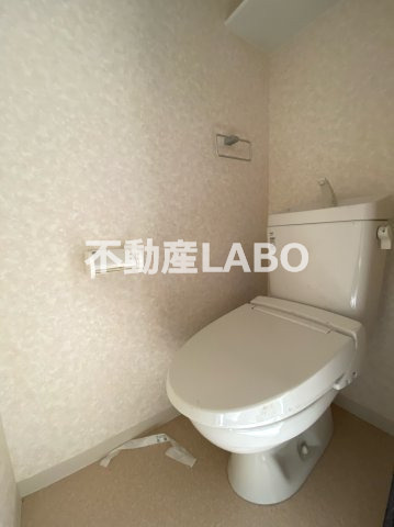Luxe難波westのトイレ