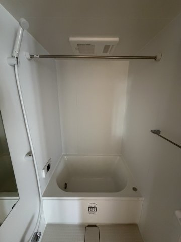 荏原４丁目住宅の浴室|コンパクトで使いやすいお風呂です