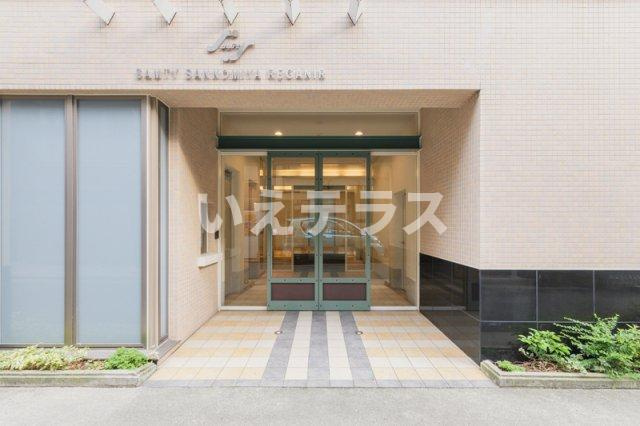 サムティ三宮レガニールのエントランス