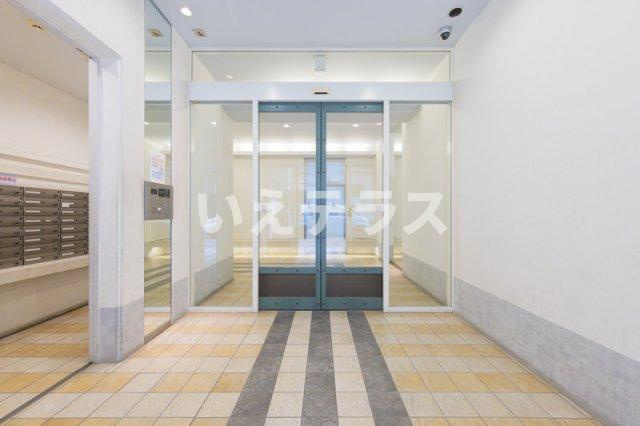 サムティ三宮レガニールのロビー