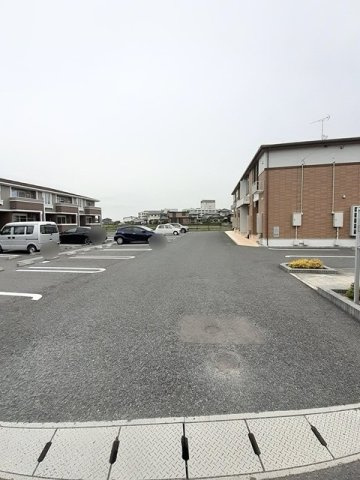 ブルゴーニュＣの駐車場