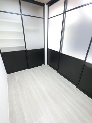 D-ROOM汐見丘αの洋室