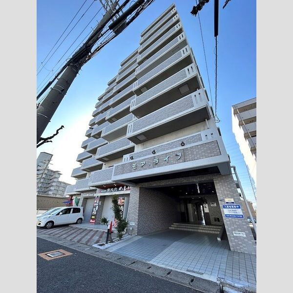 モア・ライフの外観
