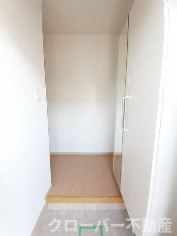 シャルマン・ドミール　Ⅱの玄関