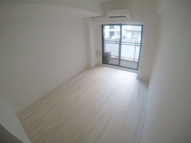 【居間・リビング】 | S-RESIDENCE堺筋本町Uno