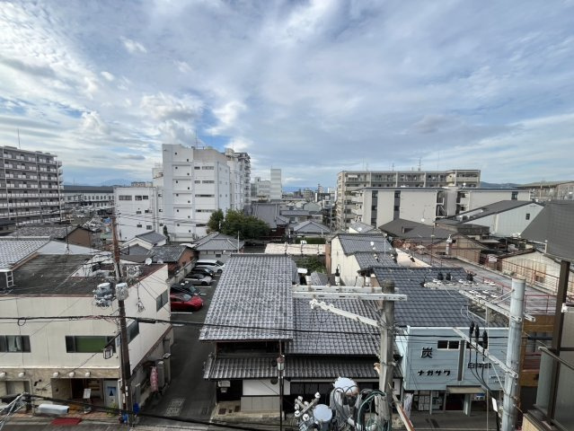 アンピール伏見桃山の展望