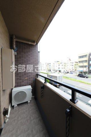アーバンパーク三ノ輪Ⅱ【おとり物件なし】#学生・社会人にオススメ！初期費用分割払いOK！のバルコニー