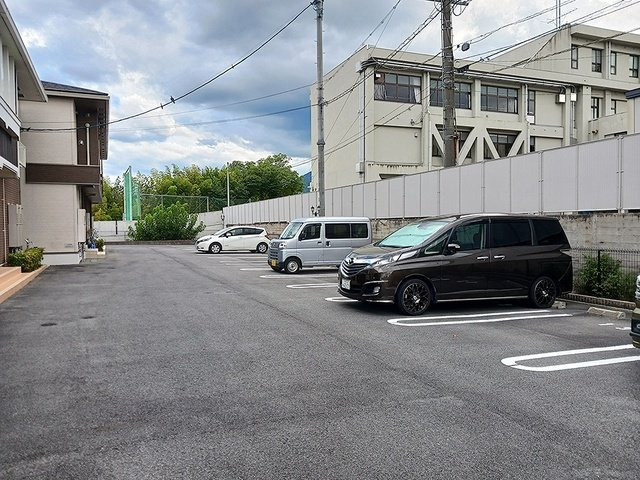 ヴァンセット　アムールⅠの駐車場
