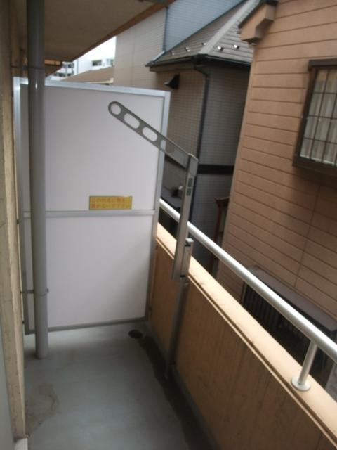 川崎市多摩区中野島２丁目の賃貸マンションのバルコニー